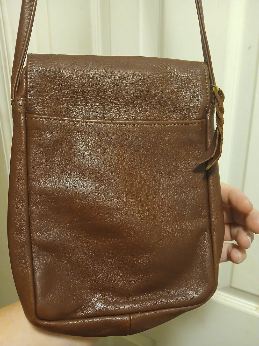 Sven BERKELEY USA Small Brown Leather Crossbody Bag